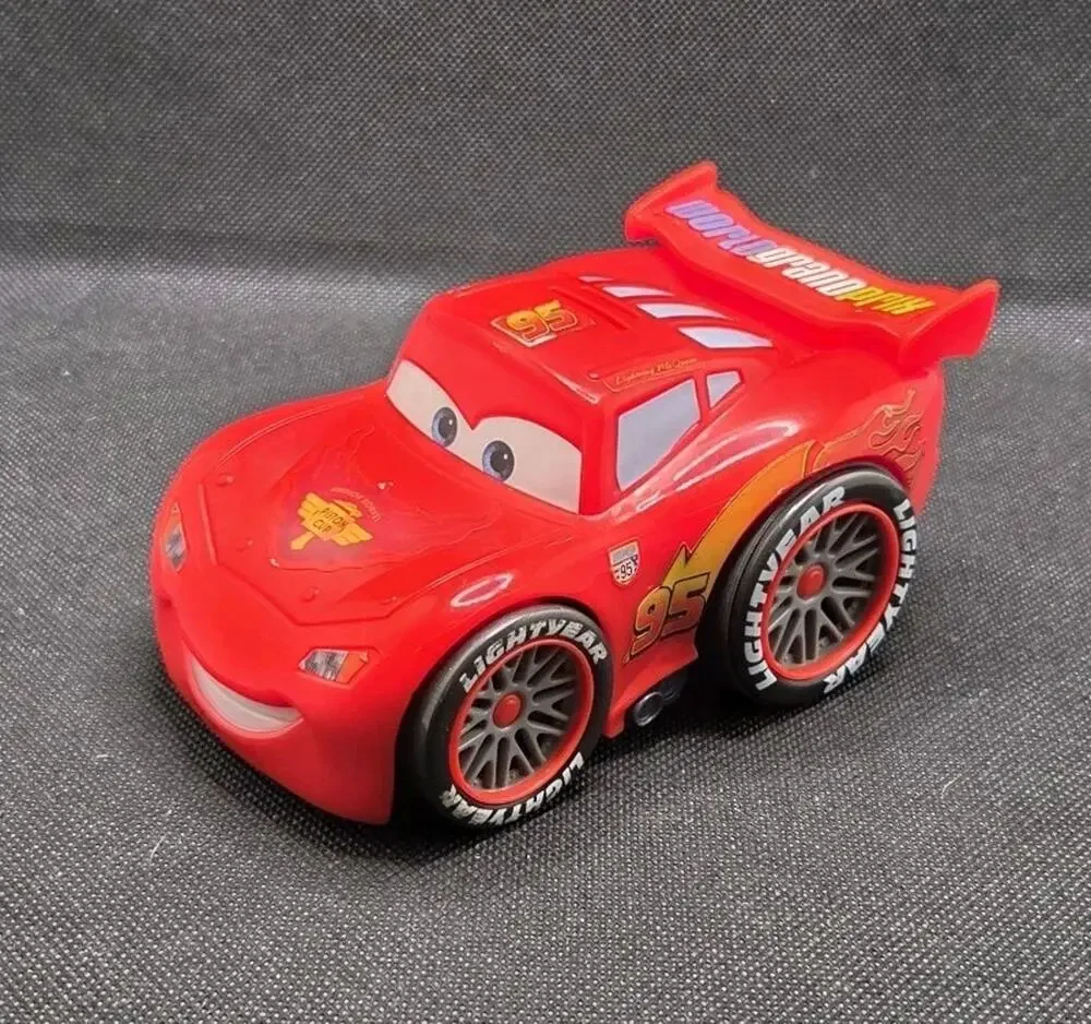 Disney Pixar Cars 2 Shake N Go Lightning McQueen World Grand Prix Talking Moving